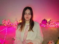 Recent screenshot of momomochi_