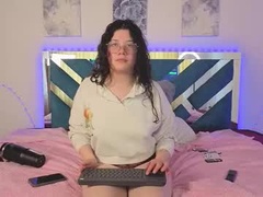 Recent screenshot of moonmewmew