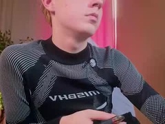 Recent screenshot of muky_y