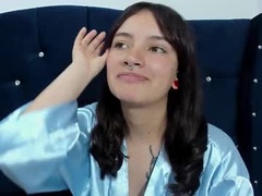 Recent screenshot of nahomy_glow