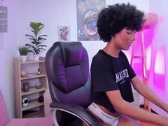 Recent screenshot of naomisaenz_