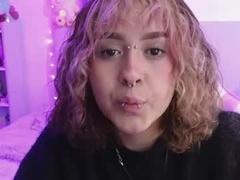 Recent screenshot of neekowaifu