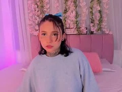 Recent screenshot of nicky_bonny18