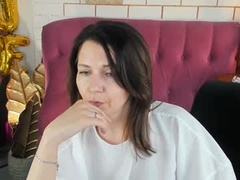 Recent screenshot of nicolehits