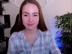 Recent screenshot of nikki_trixy