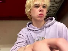 Recent screenshot of nikolasbucks