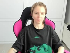 Recent screenshot of noxiepearl