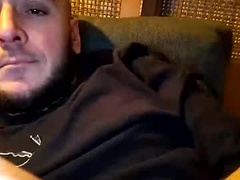 Recent screenshot of onlywholes