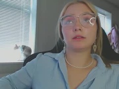 Recent screenshot of petalkiss
