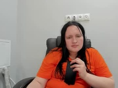 Recent screenshot of polly_hollyx