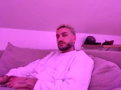 Recent screenshot of realdeal2000