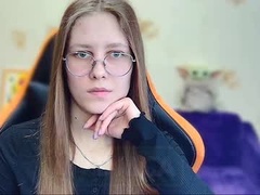 Recent screenshot of roxie_shy