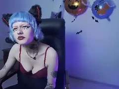 Recent screenshot of roxycatlove