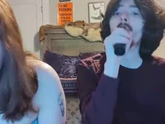 Recent screenshot of sadsluttyfrogs