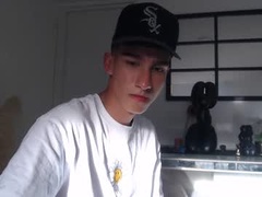 Recent screenshot of sam_hot2