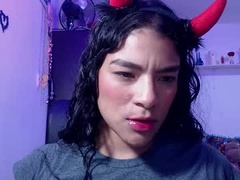 Recent screenshot of sami_sweet8