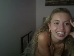 Recent screenshot of sara_baller