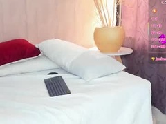 Recent screenshot of selena01_