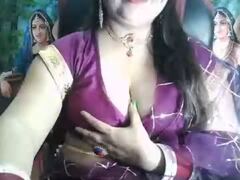 Recent screenshot of sexypooja69