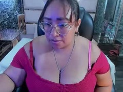 Recent screenshot of shara_oz