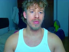 Recent screenshot of shirtless_dj