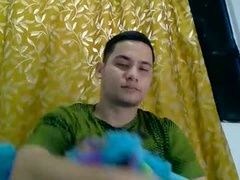 Recent screenshot of short_daddy777