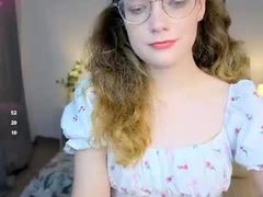Recent screenshot of shy_bunnyy_
