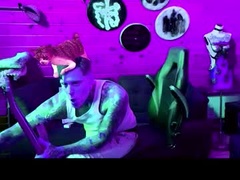 Recent screenshot of siphonophorslaysstrings