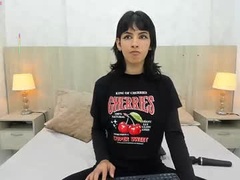 Recent screenshot of skinny_emily