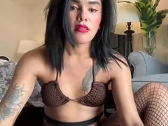 Recent screenshot of slutty_lavinia