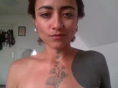 Recent screenshot of softtightgirl