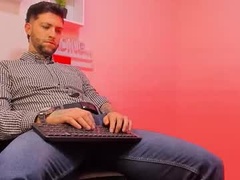 Recent screenshot of supreme_alpha_