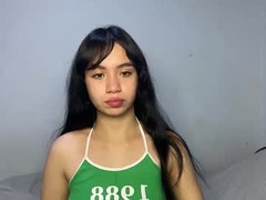 Recent screenshot of sweet_molly420