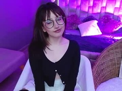Recent screenshot of sweet_roxanee