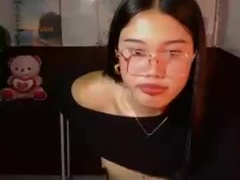 Recent screenshot of sweetie_jennyxx