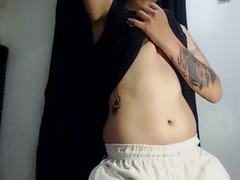 Recent screenshot of sweetsubmissive_rs