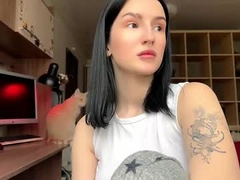 Recent screenshot of tashiahuehn