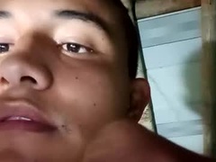 Recent screenshot of thefamilychrisch