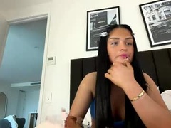 Recent screenshot of theleilaxo
