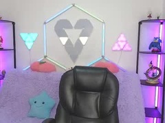 Recent screenshot of tiny_vixen_