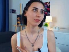 Recent screenshot of trulalela_trulala