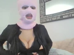 Recent screenshot of twogirlslove