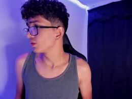 tylerwhiite_'s Profile Picture