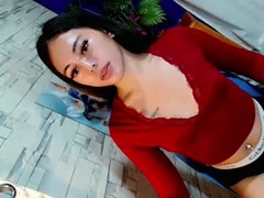 Recent screenshot of urpinay_girl01