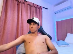 Recent screenshot of valentino_rey