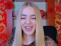Recent screenshot of vanessa_creamy