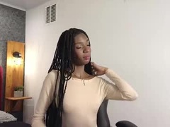Recent screenshot of victoria_noir_18