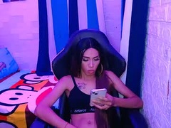 Recent screenshot of victoriaasianmistress