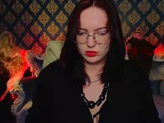 Recent screenshot of vilvet_mistress