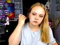 Recent screenshot of violett_moons